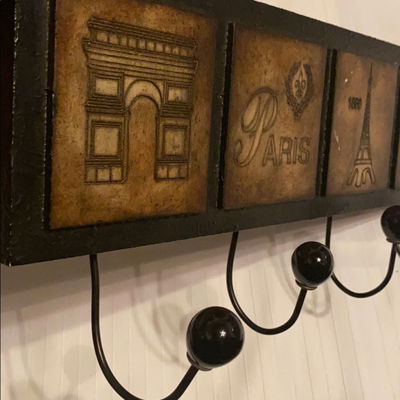 Paris Shelf - Picture 2 of 6